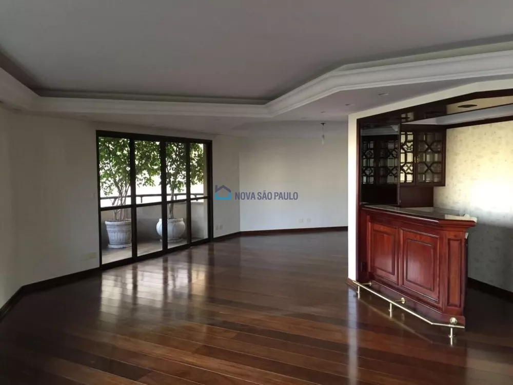 Apartamento à venda com 4 quartos, 379m² - Foto 4