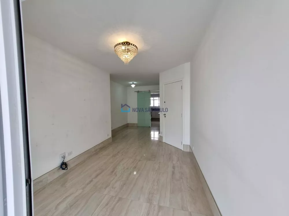 Apartamento à venda com 3 quartos, 85m² - Foto 1