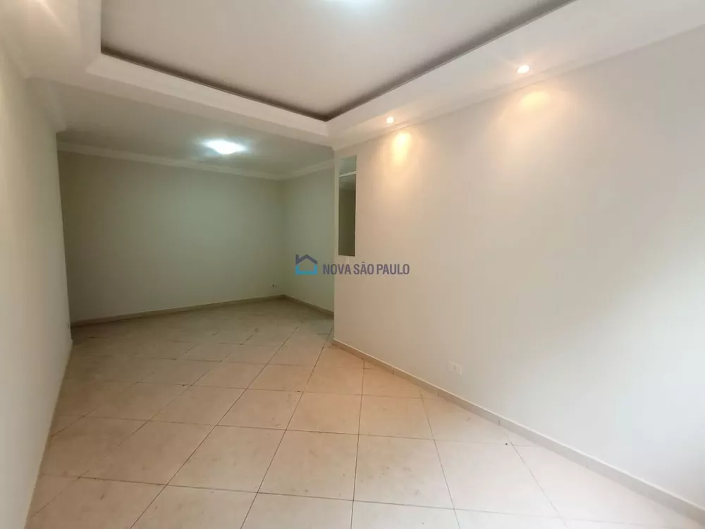 Apartamento à venda com 2 quartos, 60m² - Foto 4