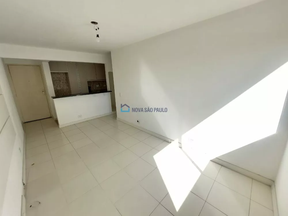 Apartamento para alugar com 1 quarto, 41m² - Foto 2