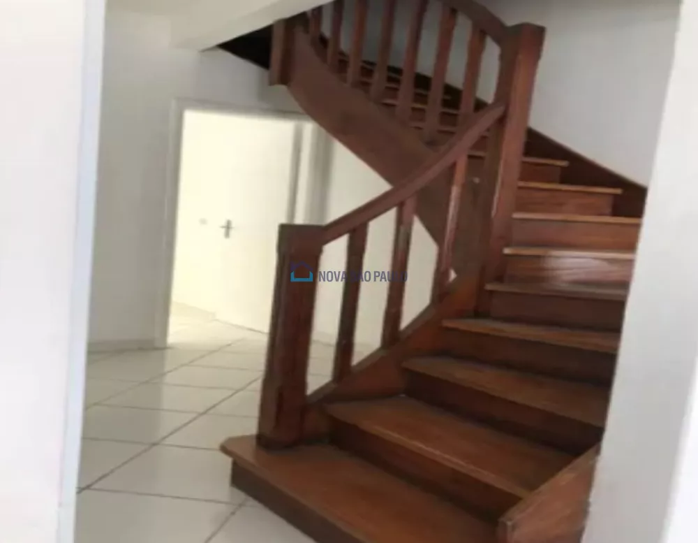 Casa à venda com 3 quartos, 130m² - Foto 4