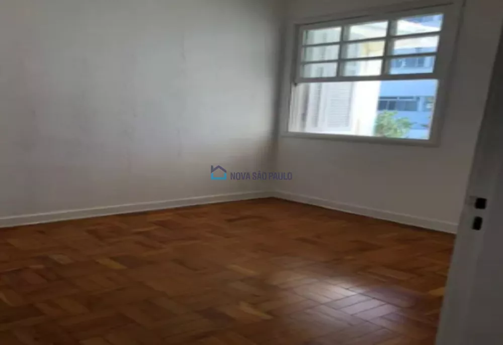 Casa à venda com 3 quartos, 130m² - Foto 7