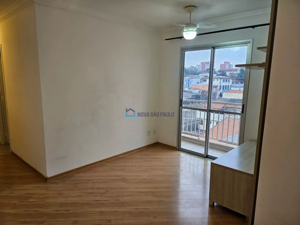 Apartamento à venda com 2 quartos, 50m² - Foto 2