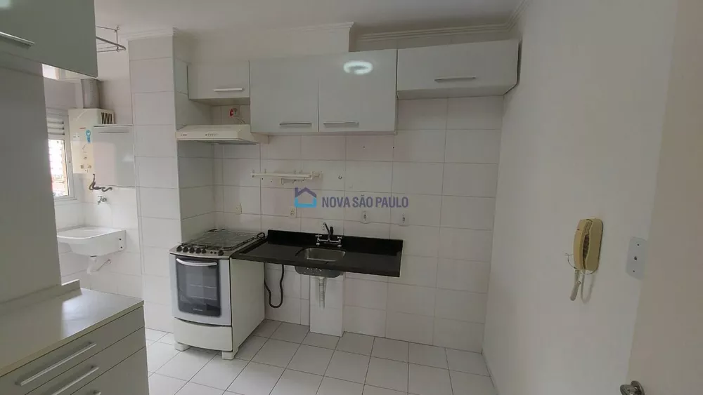 Apartamento à venda com 2 quartos, 61m² - Foto 1