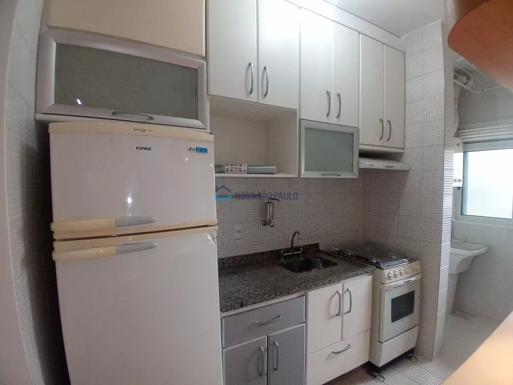 Apartamento à venda com 1 quarto, 43m² - Foto 2