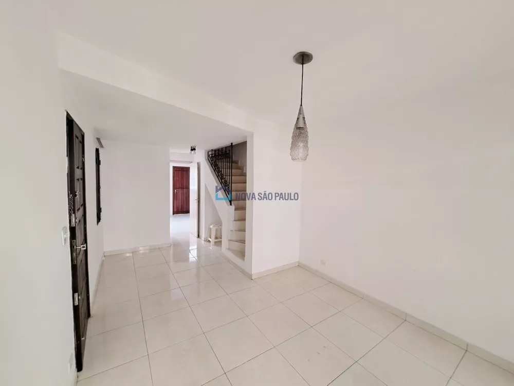 Casa à venda com 2 quartos, 86m² - Foto 4