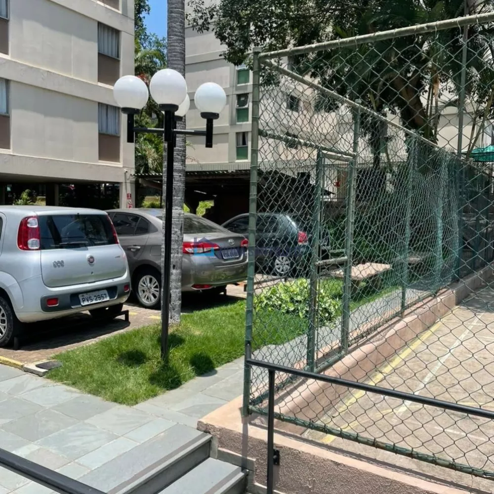 Apartamento à venda com 3 quartos, 78m² - Foto 2