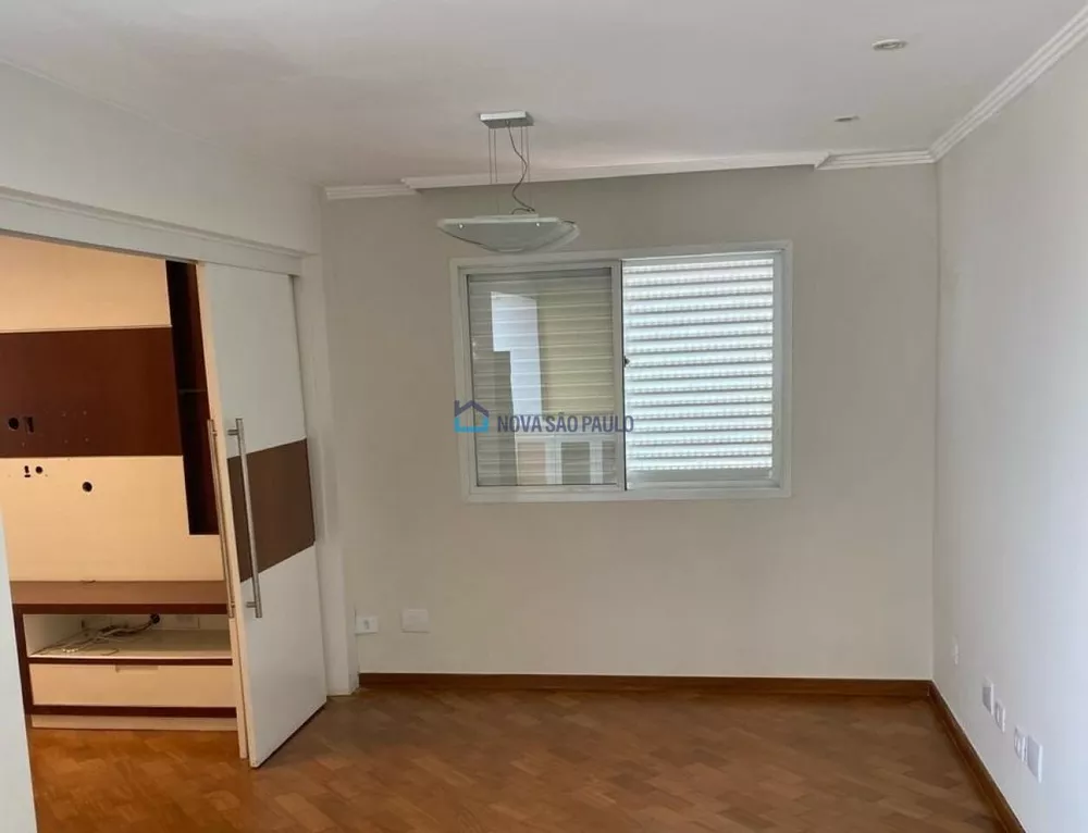 Apartamento à venda com 3 quartos, 142m² - Foto 4