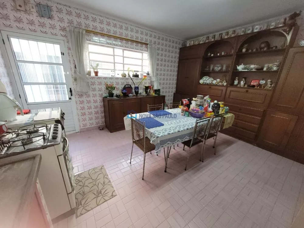 Casa à venda com 3 quartos, 190m² - Foto 4