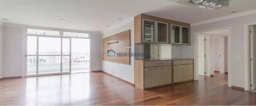 Apartamento à venda com 3 quartos, 83m² - Foto 1