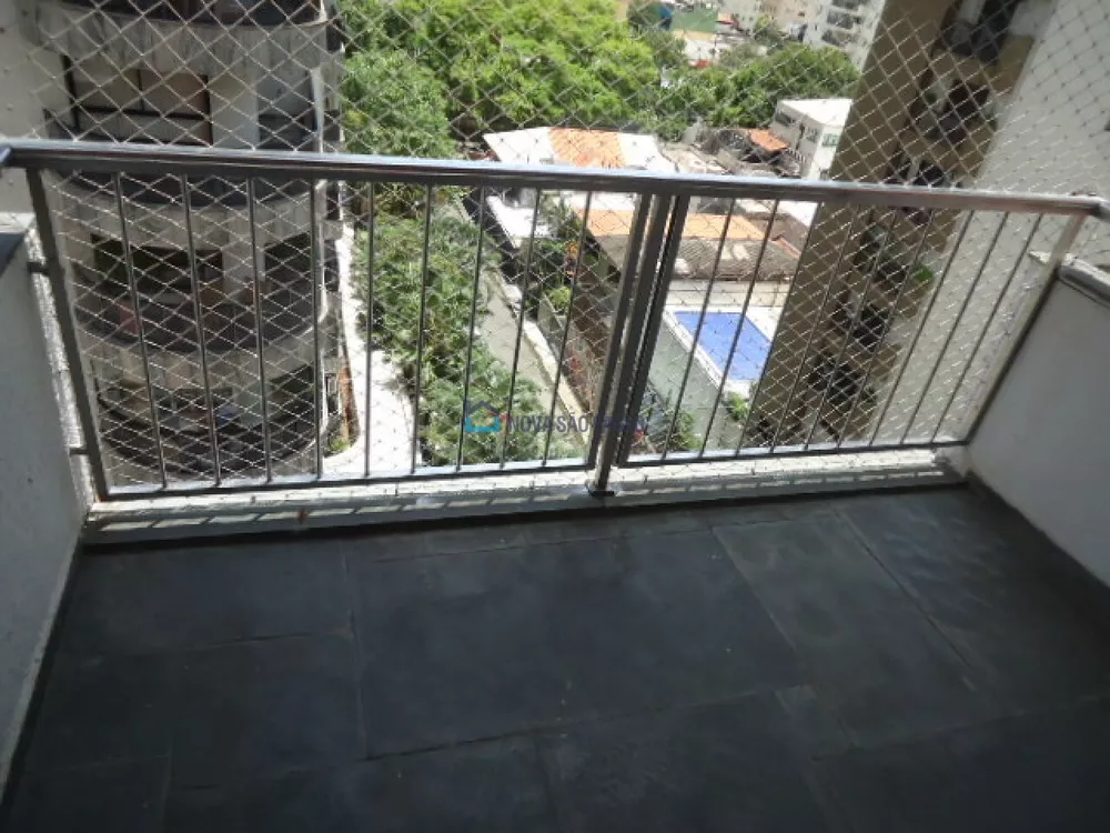 Apartamento à venda com 1 quarto, 45m² - Foto 3