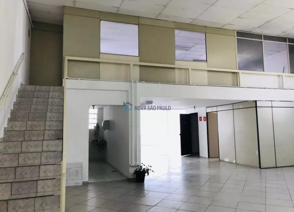 Prédio Inteiro para alugar, 700m² - Foto 2