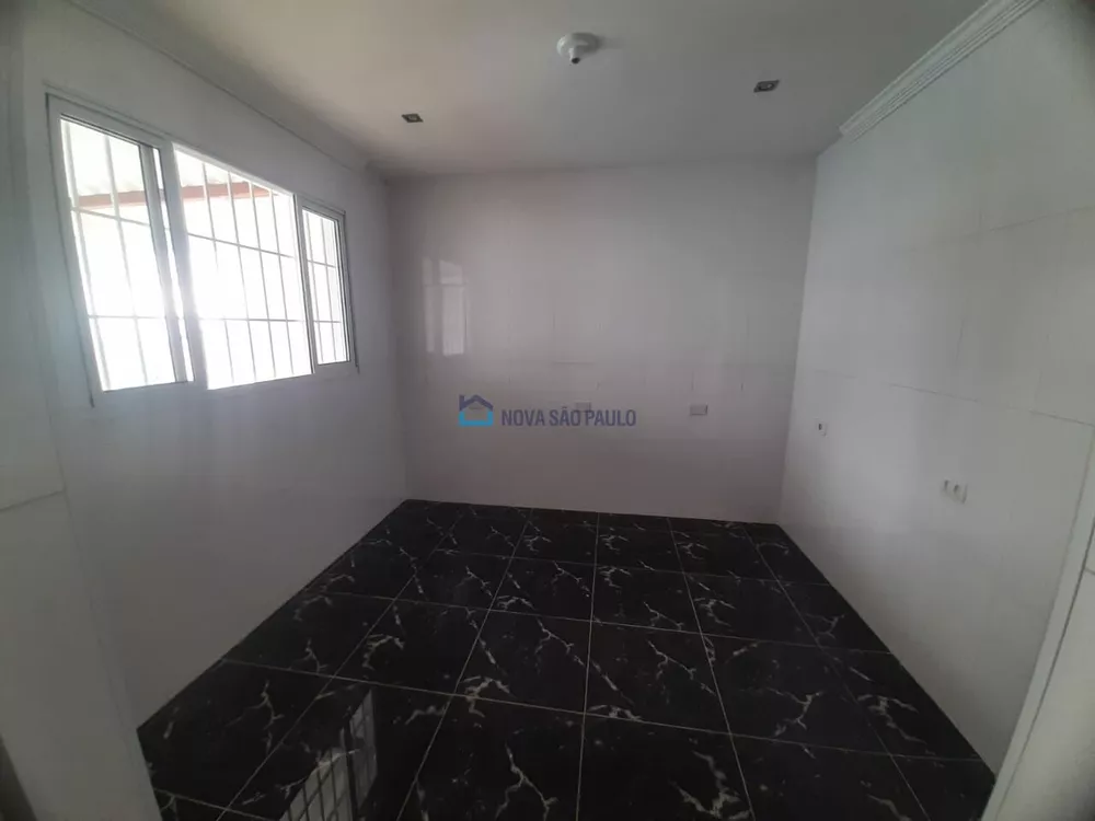 Casa à venda com 2 quartos, 185m² - Foto 6