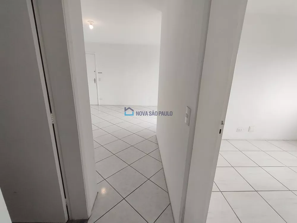 Apartamento à venda com 2 quartos, 58m² - Foto 13