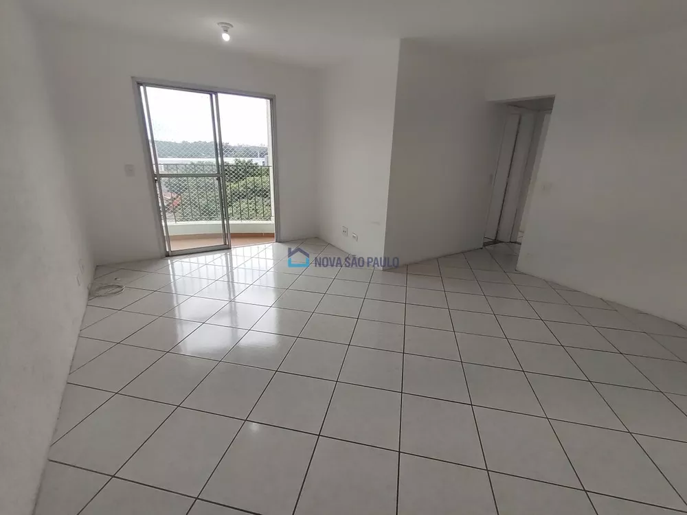 Apartamento à venda com 2 quartos, 58m² - Foto 1