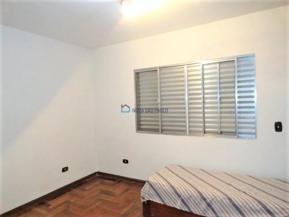 Casa à venda com 3 quartos, 341m² - Foto 8