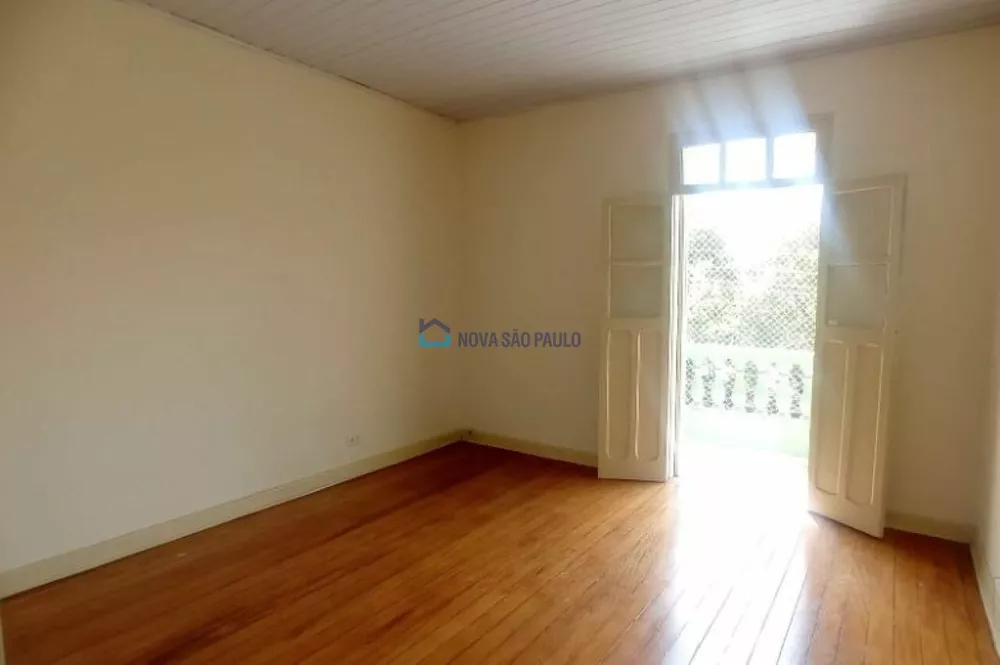 Casa à venda com 2 quartos, 490m² - Foto 1