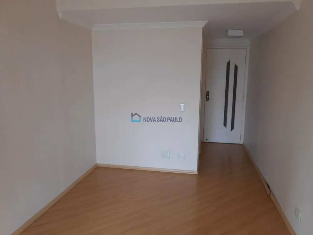 Apartamento à venda com 3 quartos, 72m² - Foto 1