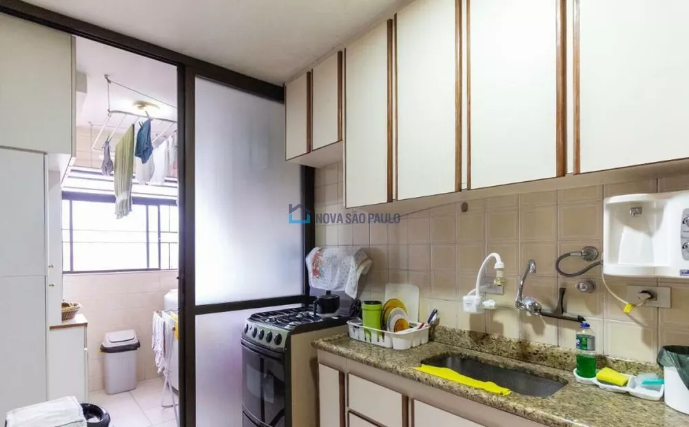 Apartamento à venda com 2 quartos, 72m² - Foto 3