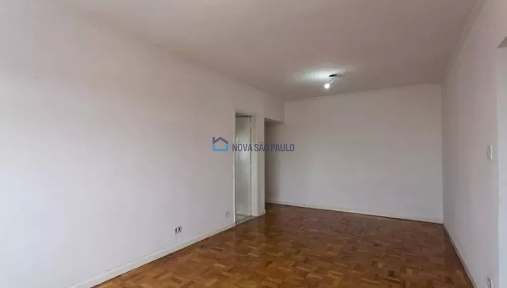 Apartamento à venda com 2 quartos, 77m² - Foto 3