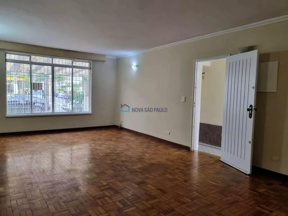 Casa à venda com 3 quartos, 183m² - Foto 2