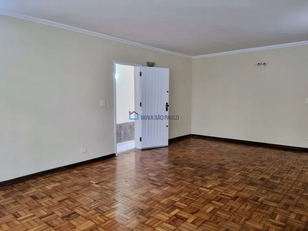 Casa à venda com 3 quartos, 183m² - Foto 3