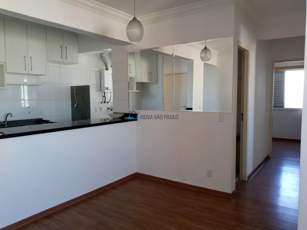 Apartamento à venda com 3 quartos, 60m² - Foto 2