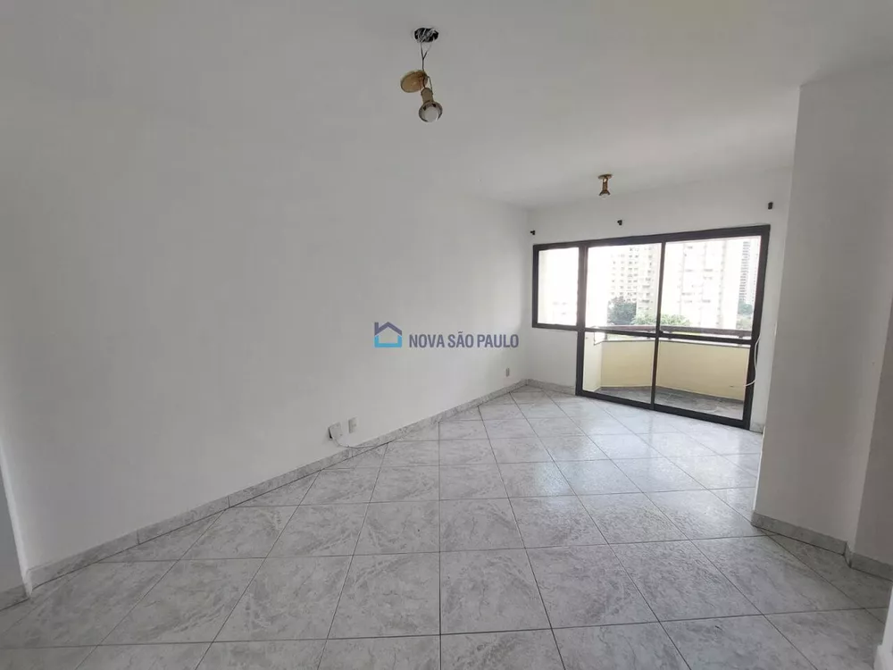 Apartamento à venda com 3 quartos, 73m² - Foto 1