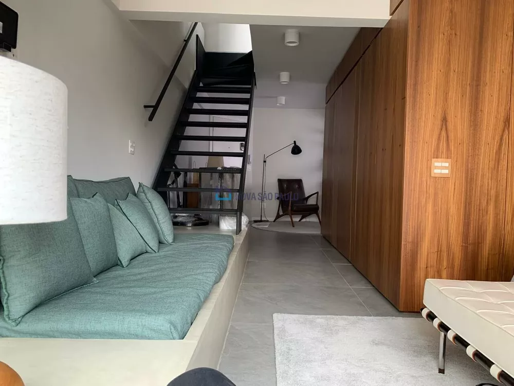 Apartamento à venda com 1 quarto, 80m² - Foto 7