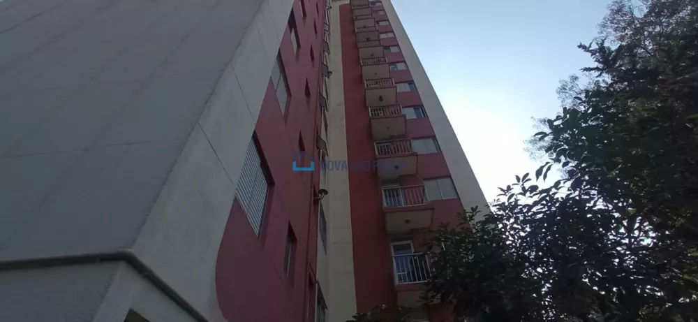 Apartamento à venda com 3 quartos, 66m² - Foto 2