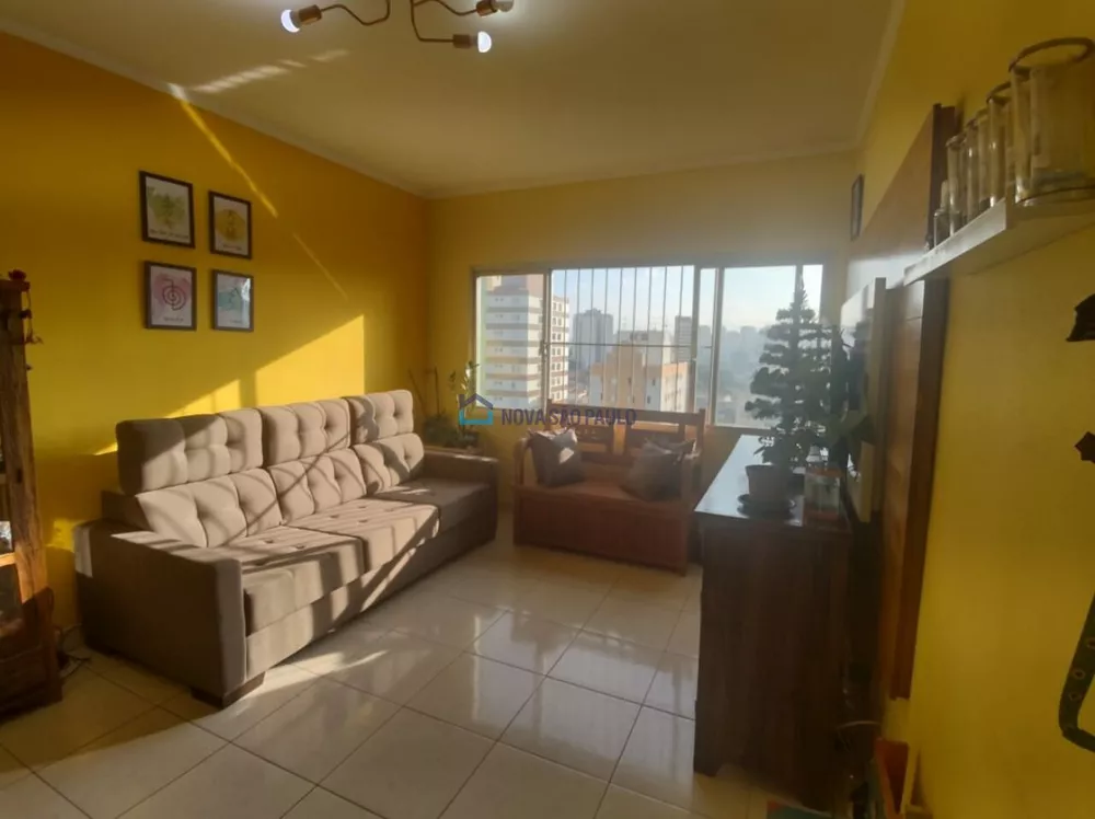 Apartamento à venda com 2 quartos, 72m² - Foto 2