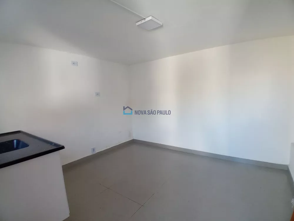 Casa para alugar com 1 quarto, 27m² - Foto 2