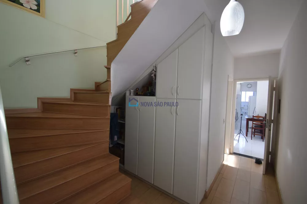 Casa à venda com 3 quartos, 169m² - Foto 5