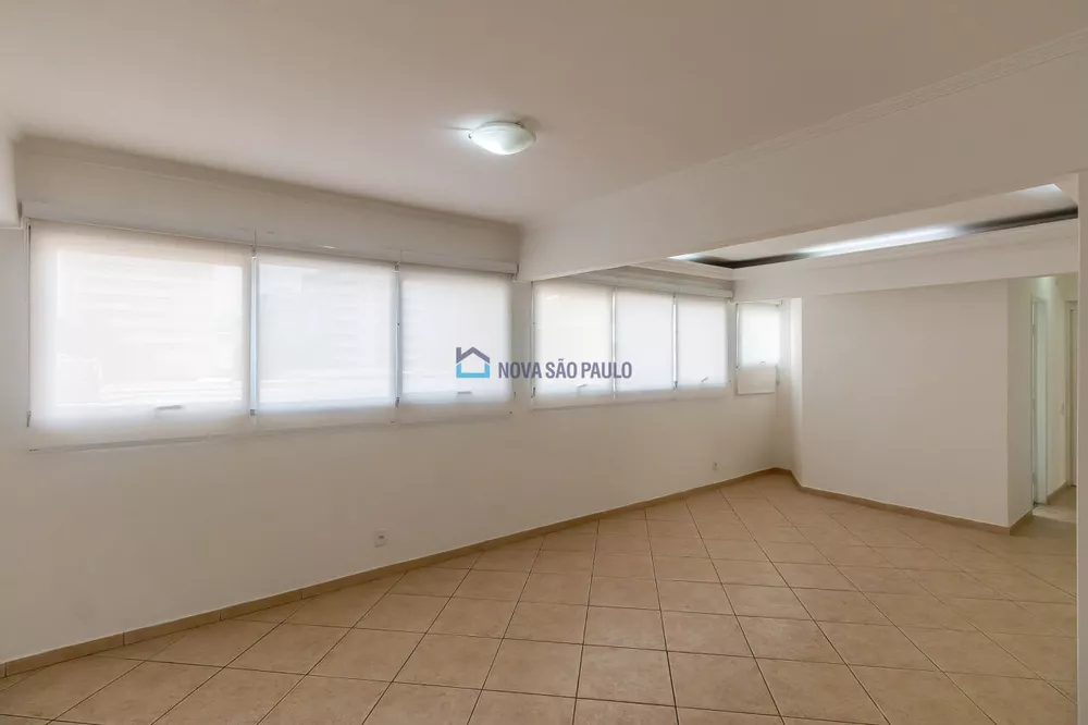 Apartamento para alugar com 3 quartos, 125m² - Foto 4