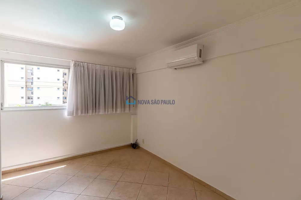 Apartamento para alugar com 3 quartos, 125m² - Foto 8