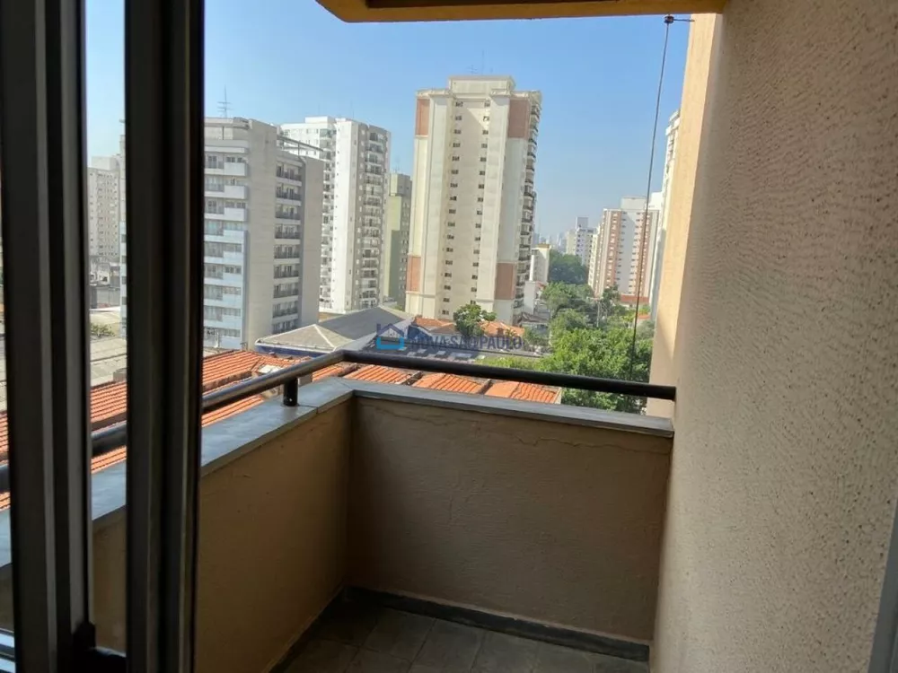 Apartamento à venda com 2 quartos, 69m² - Foto 3