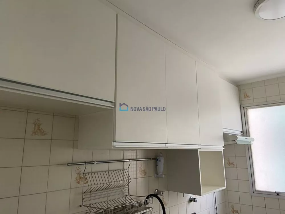 Apartamento à venda com 2 quartos, 69m² - Foto 4