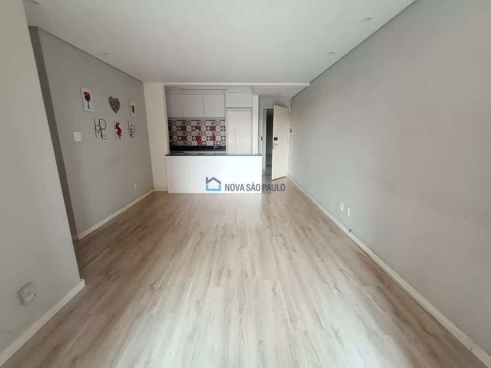 Apartamento à venda com 3 quartos, 69m² - Foto 2