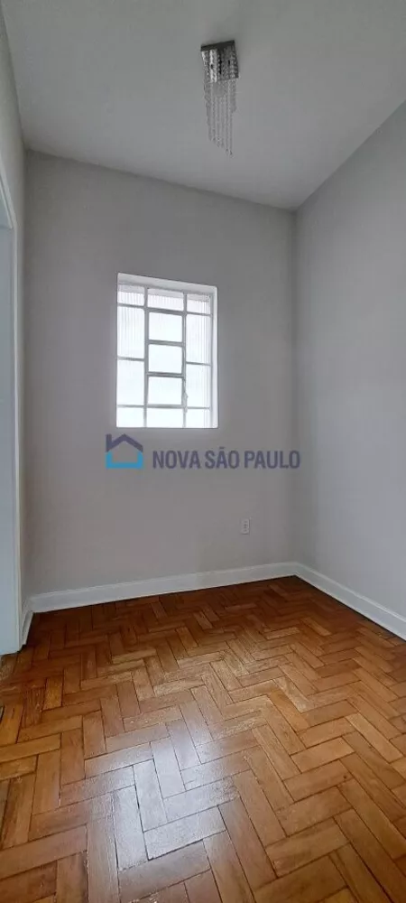 Casa à venda com 2 quartos, 147m² - Foto 7