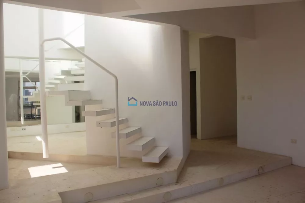 Apartamento à venda com 4 quartos, 642m² - Foto 4