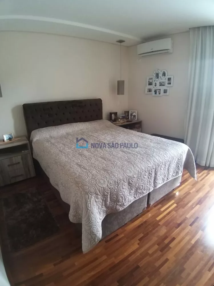 Casa à venda com 3 quartos, 190m² - Foto 4