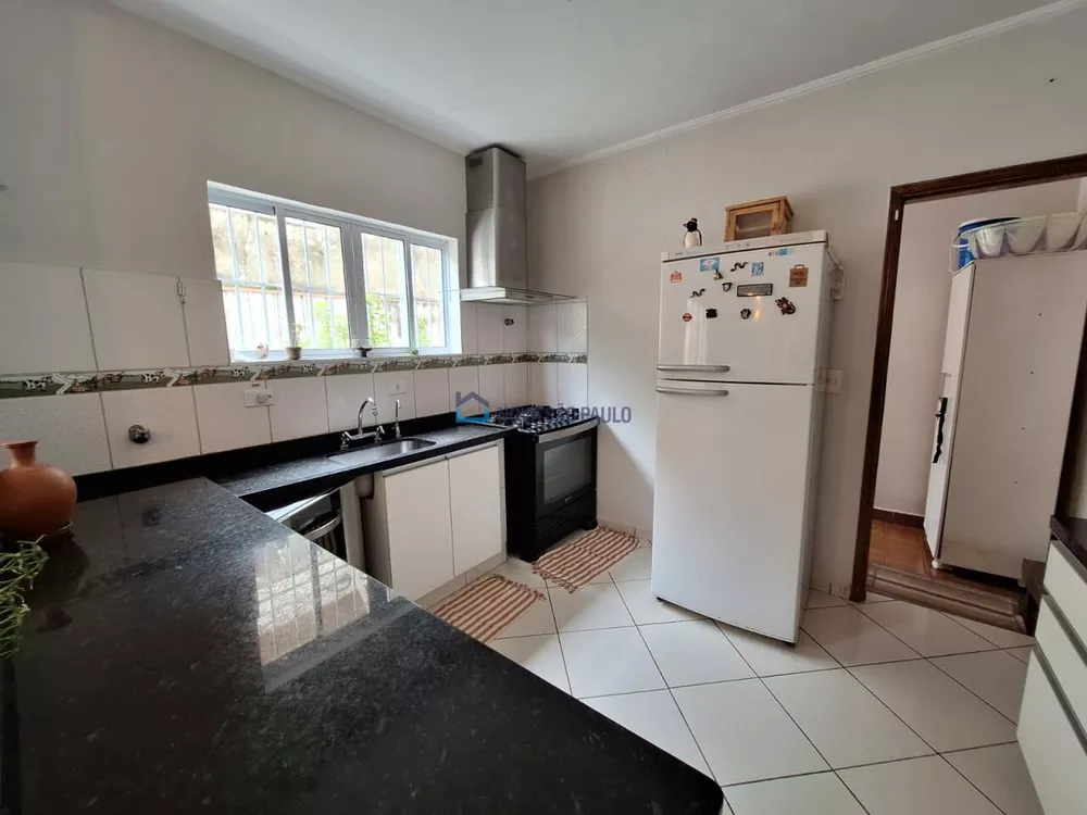 Casa à venda com 3 quartos, 185m² - Foto 6