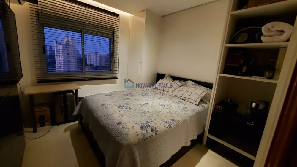 Apartamento à venda com 2 quartos, 209m² - Foto 4