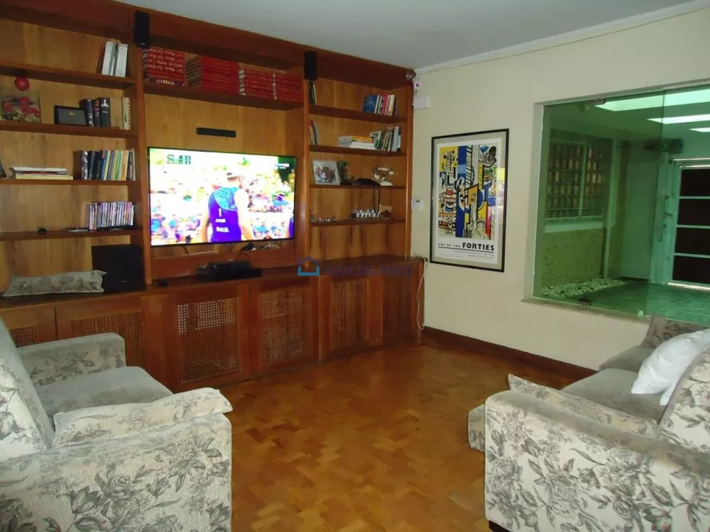 Casa à venda com 5 quartos, 316m² - Foto 2