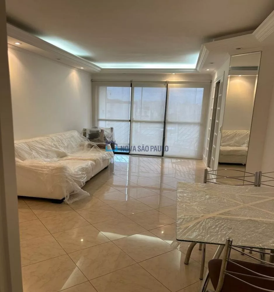 Apartamento à venda com 2 quartos, 62m² - Foto 1