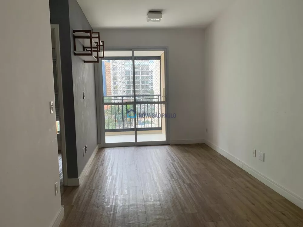 Apartamento à venda com 2 quartos, 56m² - Foto 1