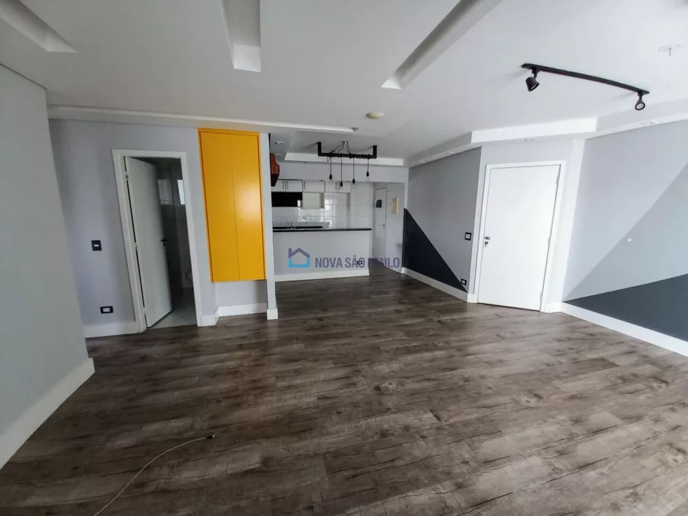 Apartamento à venda com 2 quartos, 87m² - Foto 4