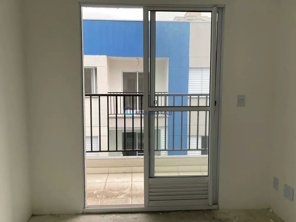 Apartamento à venda com 2 quartos, 32m² - Foto 1