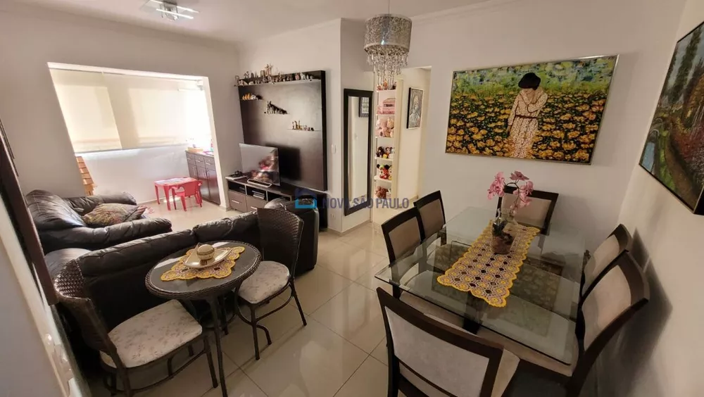 Apartamento à venda com 2 quartos, 56m² - Foto 1