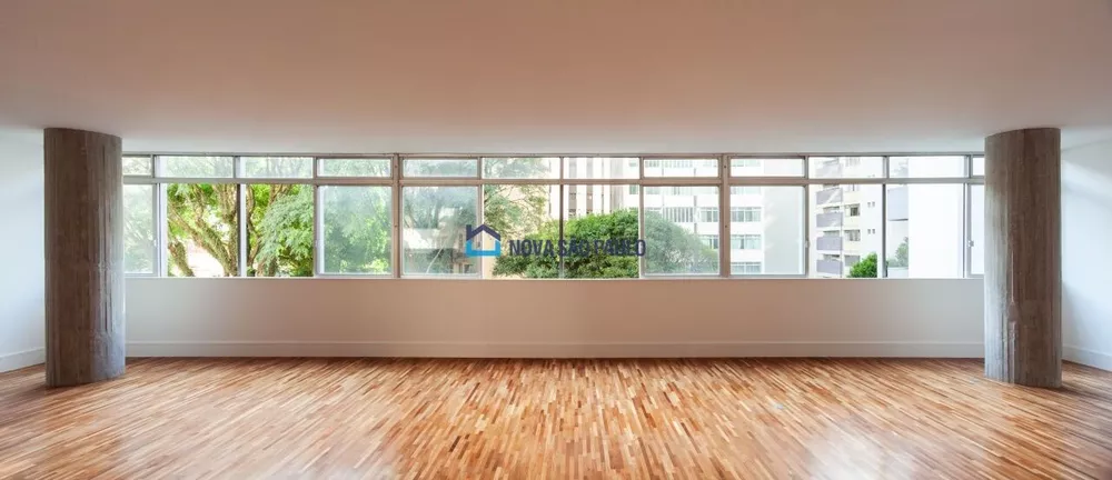 Apartamento à venda com 3 quartos, 271m² - Foto 2